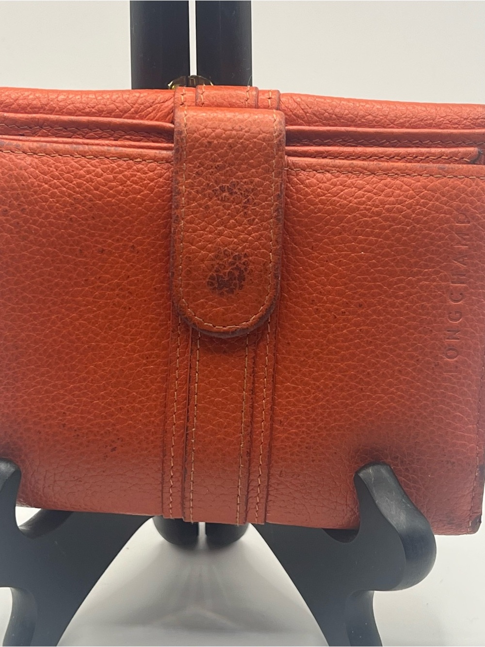 Longchamp Le Foulonné Orange Pebbled Leather Compact Bifold Wallet - Picture 2 of 14